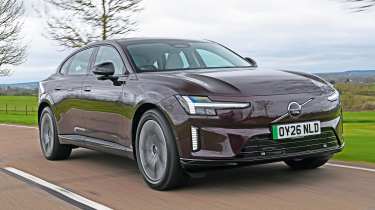 Volvo ES90 vs DS No8: Swedish minimalism meets Parisian style in